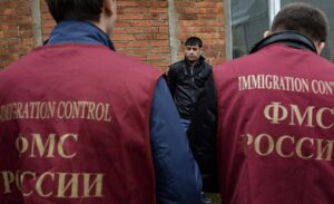 Укрепление мер по легализации узбекских мигрантов в России