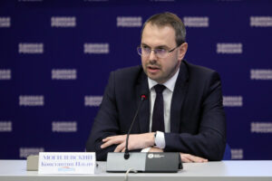 Экзамены для мигрантов: Минобрнауки введет дополнительную проверку