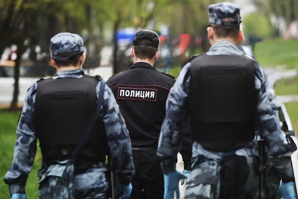 В Петербурге раскрыт крупный канал незаконной миграции: среди задержанных бизнесмены из «Лидер Консалт»