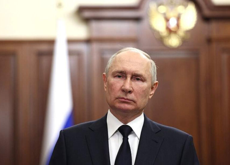 Путин СВО ветераларини миграция билан курашишга жалб қилишни муҳокама қилишга тайёр