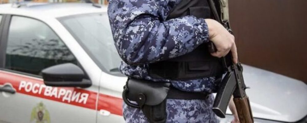 Спецслужбы и Росгвардия провели массовые рейды по мигрантам в Чувашии