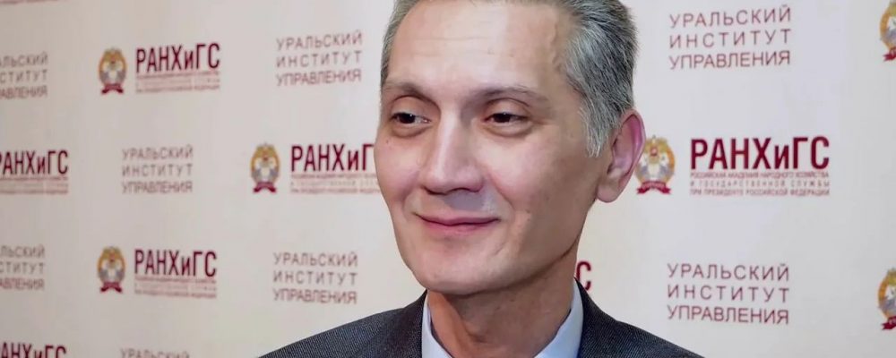 Екатеринбургдаги диаспора раҳбари муҳожир болаларни тестдан ўтказишга қарши фикр билдирди