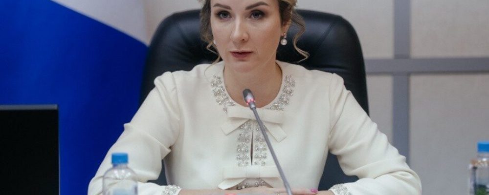 Детский омбудсмен предложила разработать правила совместного выдворения мигрантов с детьми